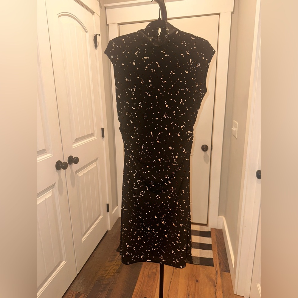 Worth Size 8 Black Speckled Midi Dress with Cap Sleeves